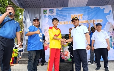 Semarak HUT SMP Negeri 4 Ampelgading Satu Atap