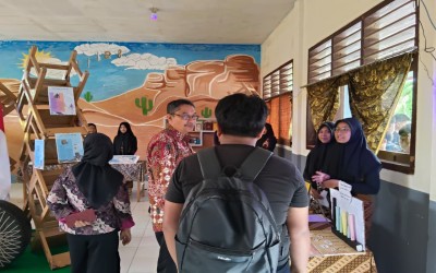 Dimensi Pedagogis dan Artistik dalam Kegiatan Pameran Karya Kokurikuler “The Art of Learning” di SMP Negeri 4 Ampelgading Satu Atap